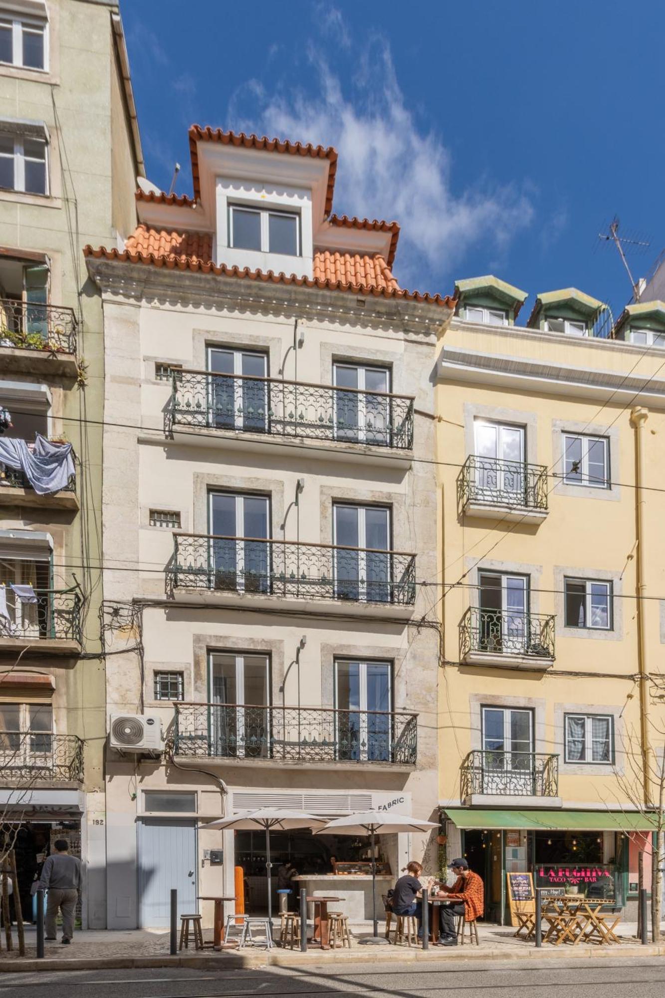 Ferienwohnung Modern 3Br, Terrace, Ac/Heating & Self Check-In Lissabon Exterior foto